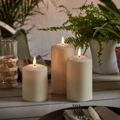 3 Bougies D'Extérieur à LED TruGlow® Avec Télécommande 24 3 Bougies D'Extérieur à LED TruGlow® Avec Télécommande -Light4fun Boutique CA20004 3 bougies dexterieur a led truglow avec telecommande