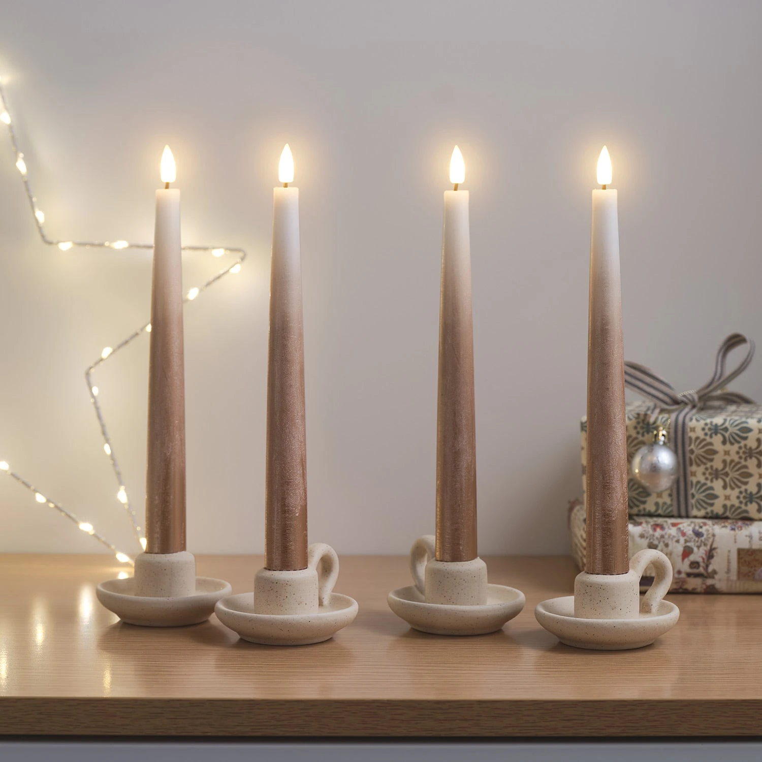 Lot De 4 Chandelles TruGlow® Effet Ombré Bronze Télécommandées 1 Lot De 4 Chandelles TruGlow® Effet Ombré Bronze Télécommandées