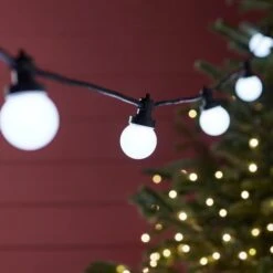 Guirlande Guinguette Pro Connect 25m 50 LED Blanche Câble Noir Raccordable