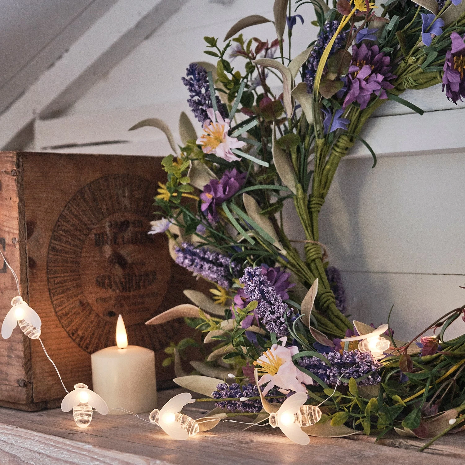 Couronne De Lavande De 45cm Avec Micro LED 2 Couronne De Lavande De 45cm Avec Micro LED – Image 2